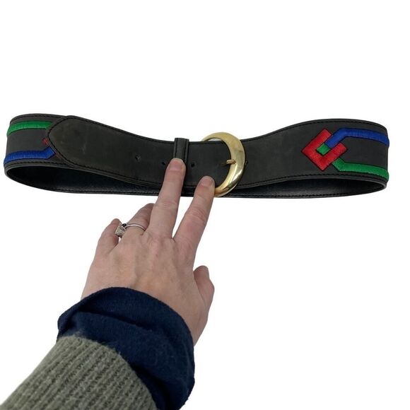 VINTAGE y2k Bonwit Teller Made in Italy Embroidered Black Belt sz. 30 - Picture 1 of 9